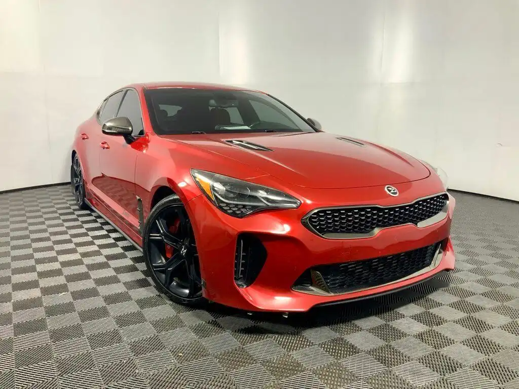 2018 Kia Stinger GT's photo