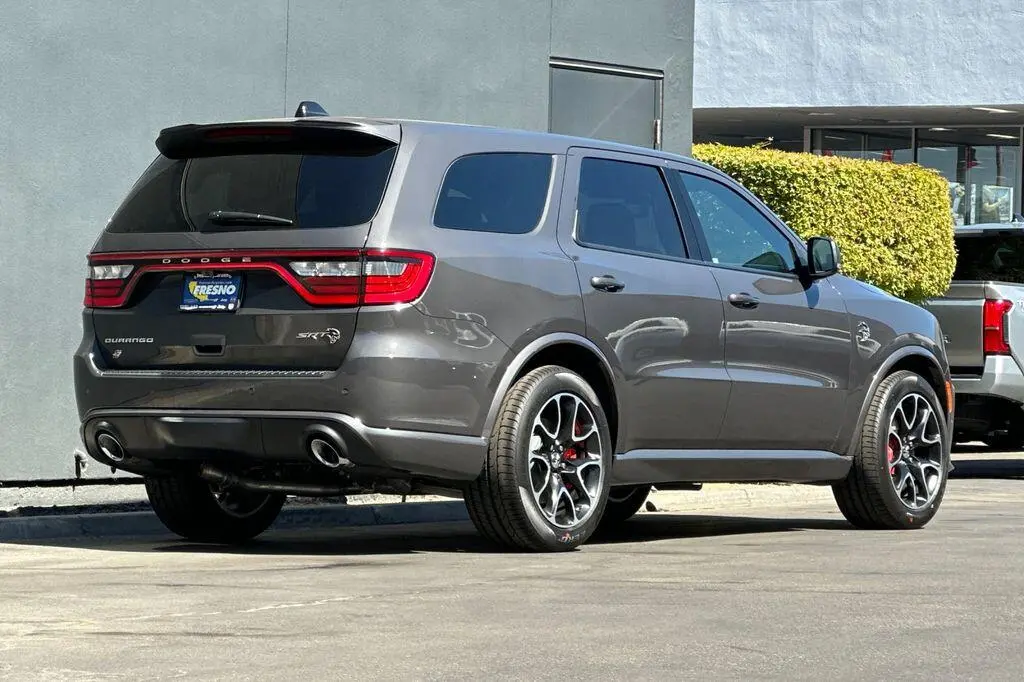 2026 Dodge Durango SRT Hellcat AWD photo 4