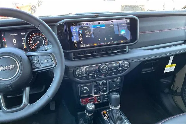 2026 Jeep Gladiator Rubicon Auto photo 5