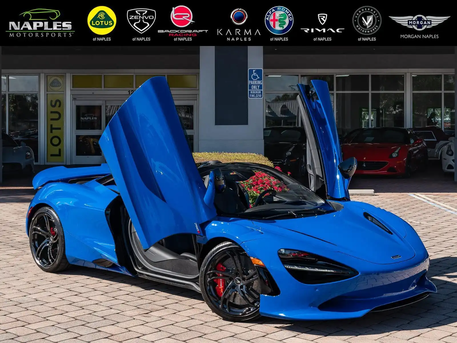 2024 McLaren 750S 4.0 V8 Spider's photo