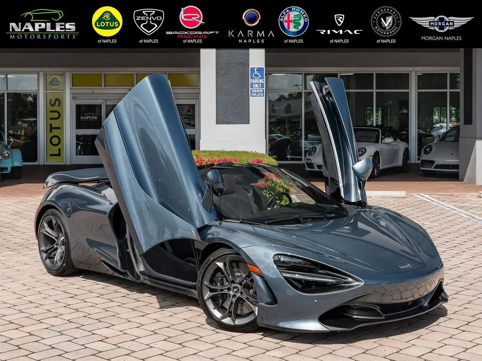 2020 McLaren 720S 4.0 V8 Spider's photo