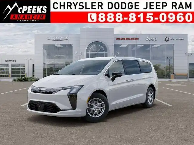 2027 Chrysler Pacifica Select's photo