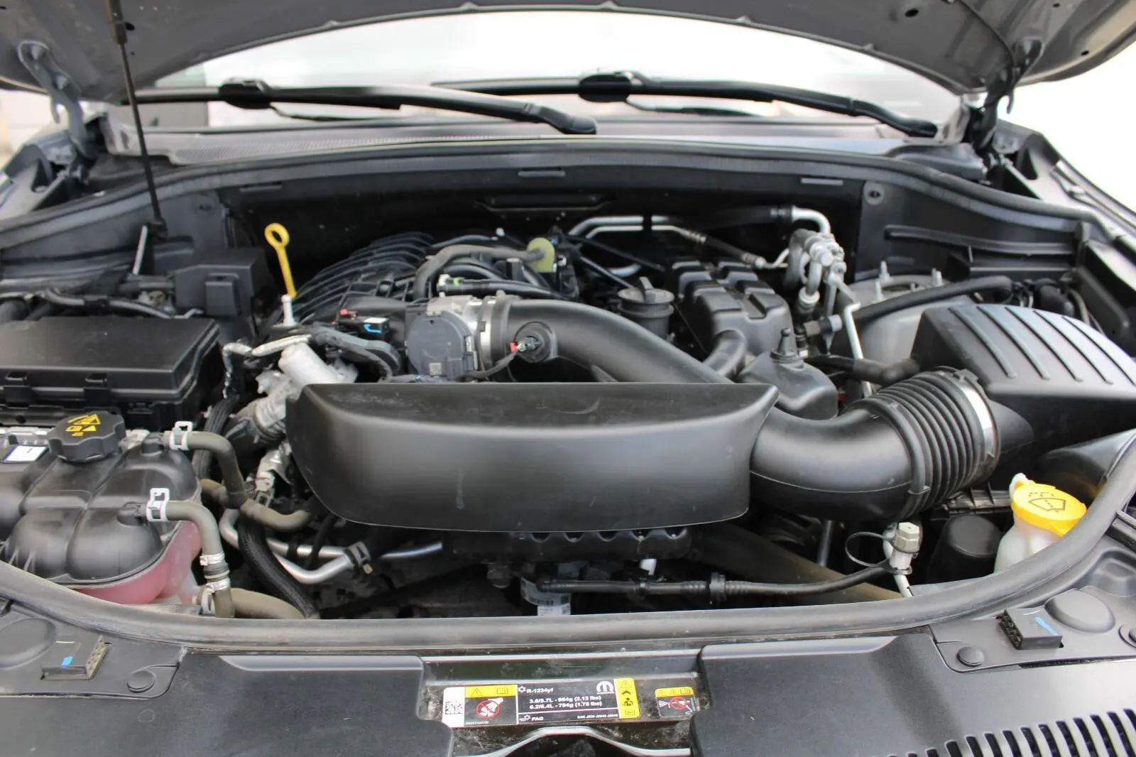 2023 Dodge Durango GT AWD Plus photo 4