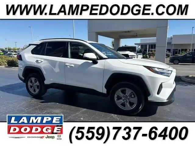 2025 Toyota RAV4 XLE FWD's photo