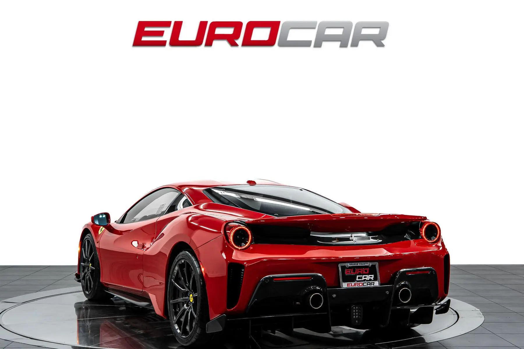 2019 Ferrari 488 Base photo 3