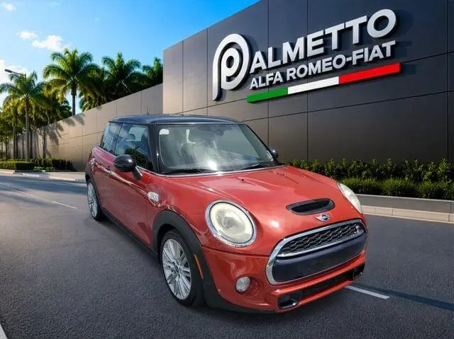 2015 MINI Cooper S photo 3