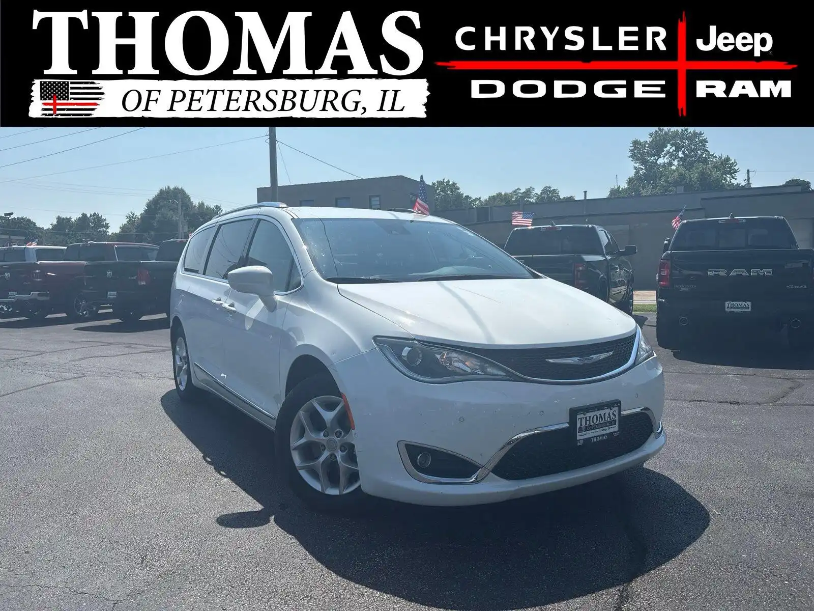 2020 Chrysler Pacifica Touring L Plus's photo