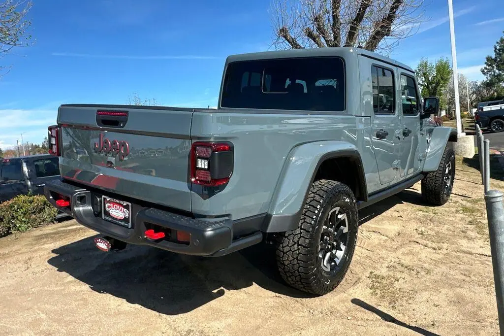2026 Jeep Gladiator Rubicon Auto photo 4