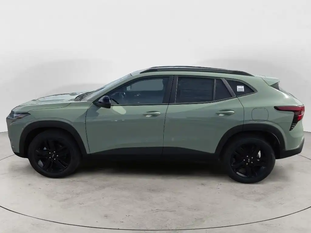 2026 Chevrolet Trax ACTIV FWD's photo