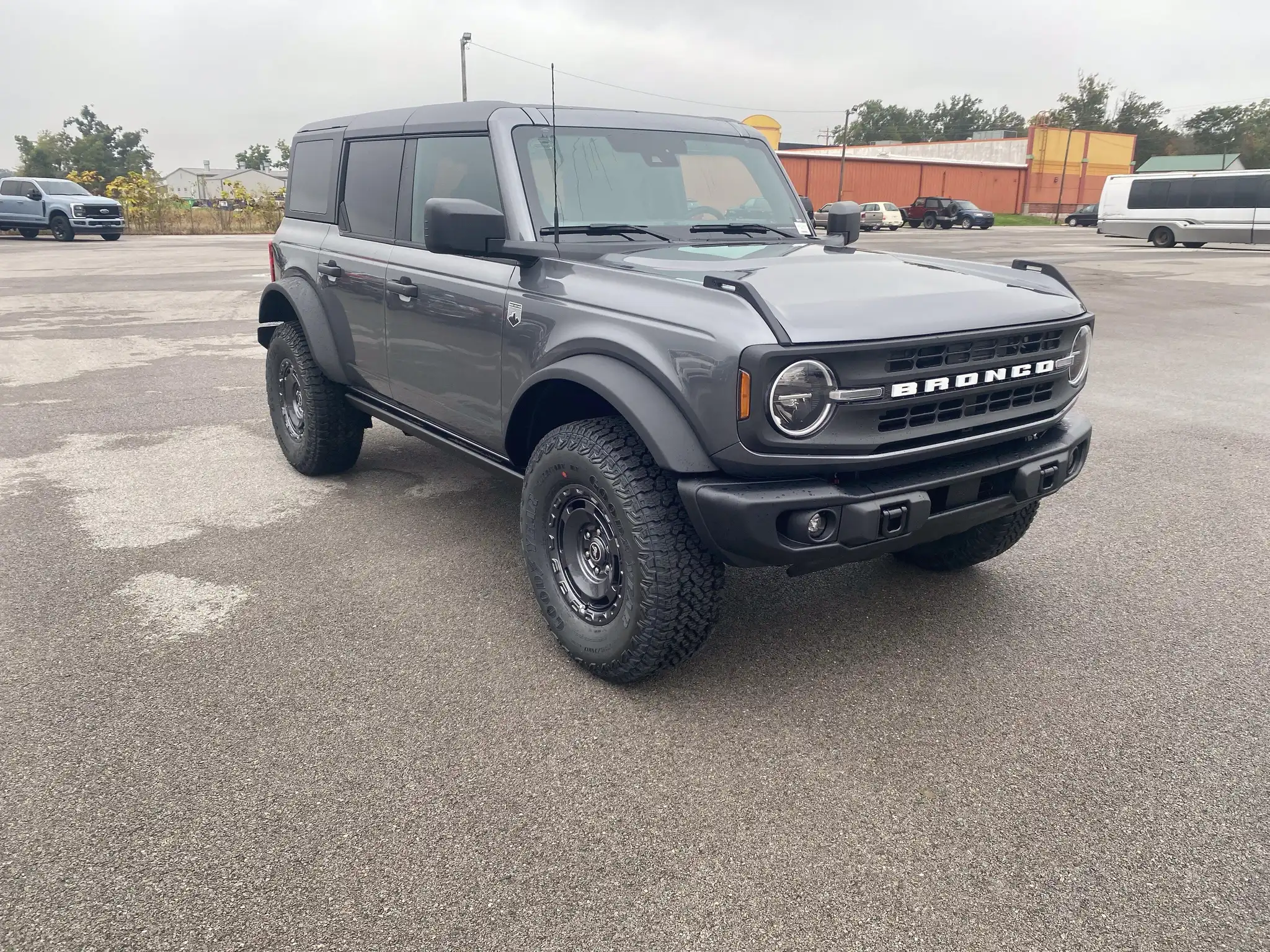 2025 Ford Bronco Big Bend 4WD's photo