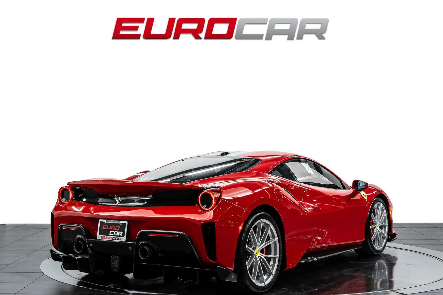 2019 Ferrari 488 Base photo 5