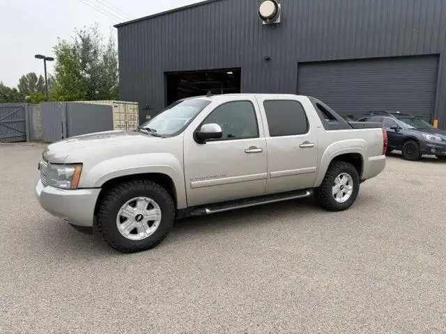 2008 Chevrolet Avalanche 4WD Avalanche LTZ's photo