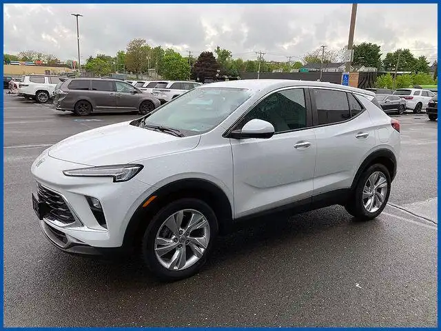 2024 Buick Encore GX Preferred's photo