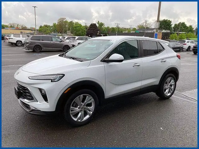 2024 Buick Encore GX Preferred photo 1