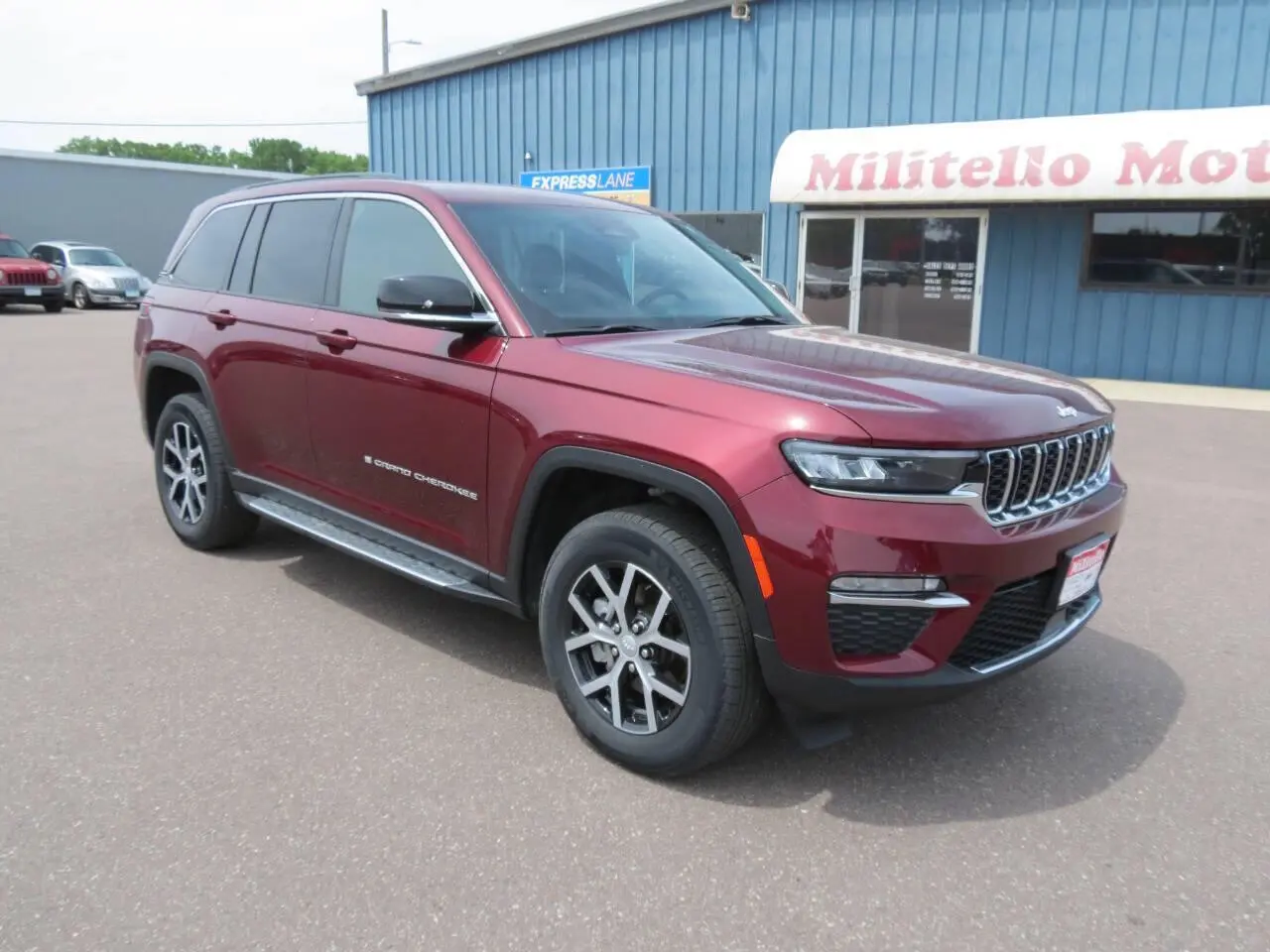 Vehicle Image 2