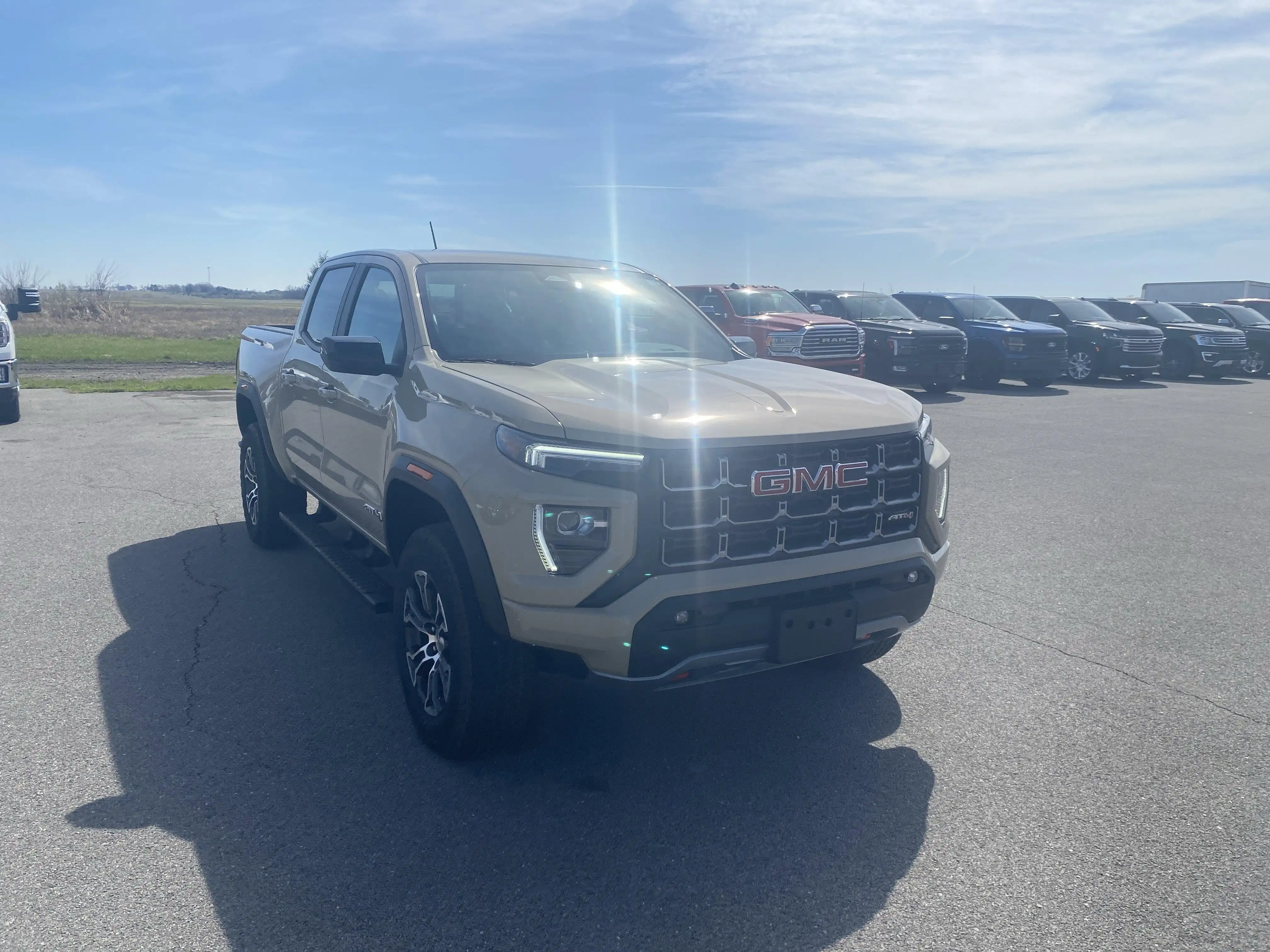 2024 GMC Canyon 4WD AT4 Crew Cab Short Box's photo