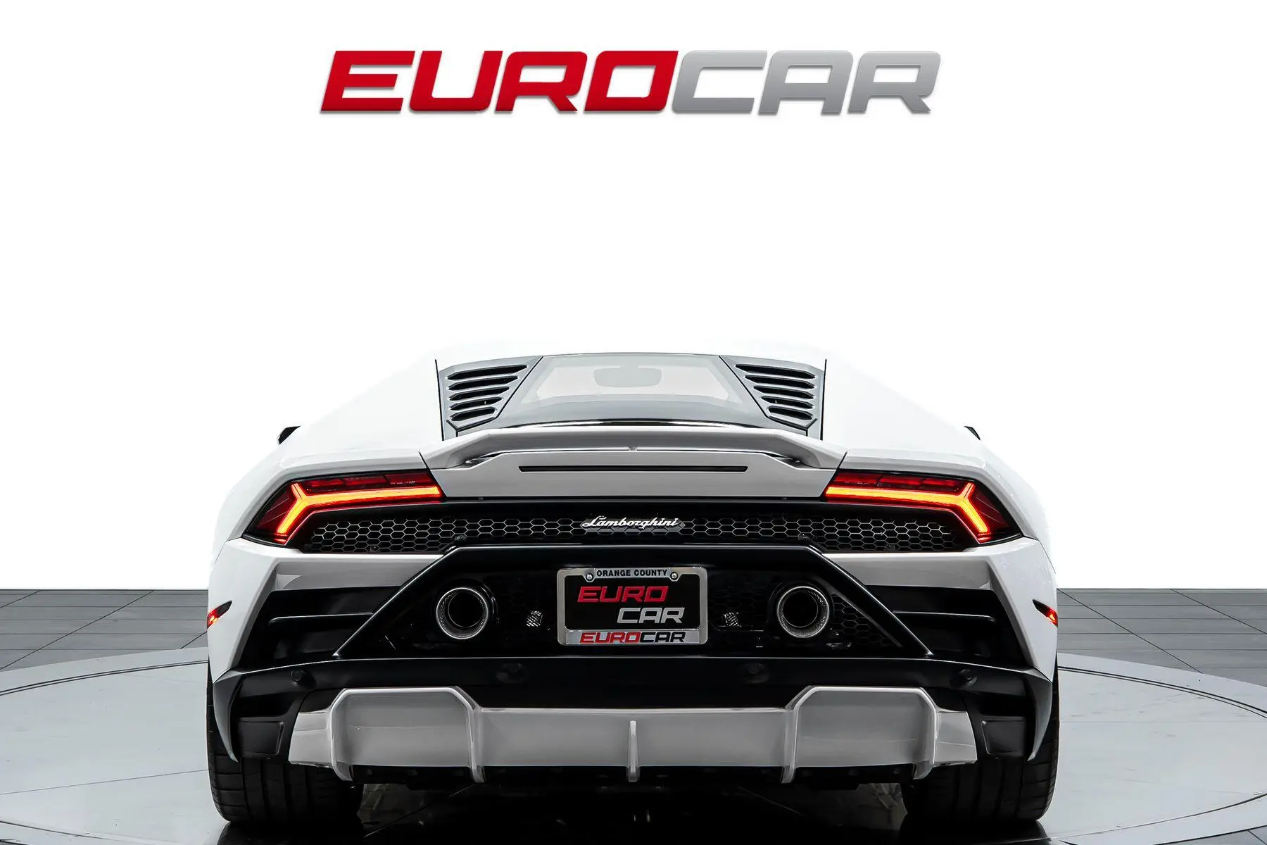 2021 Lamborghini Huracan EVO Coupe photo 4