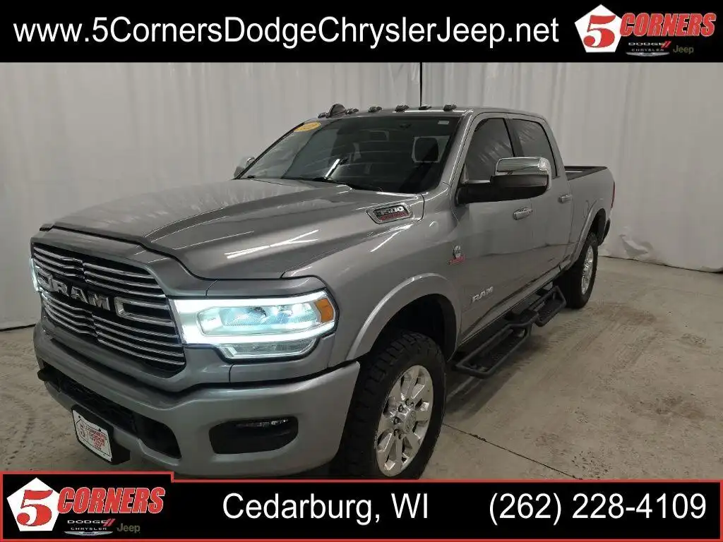 2022 RAM 3500 Laramie 4X4 Crew Cab SWB's photo