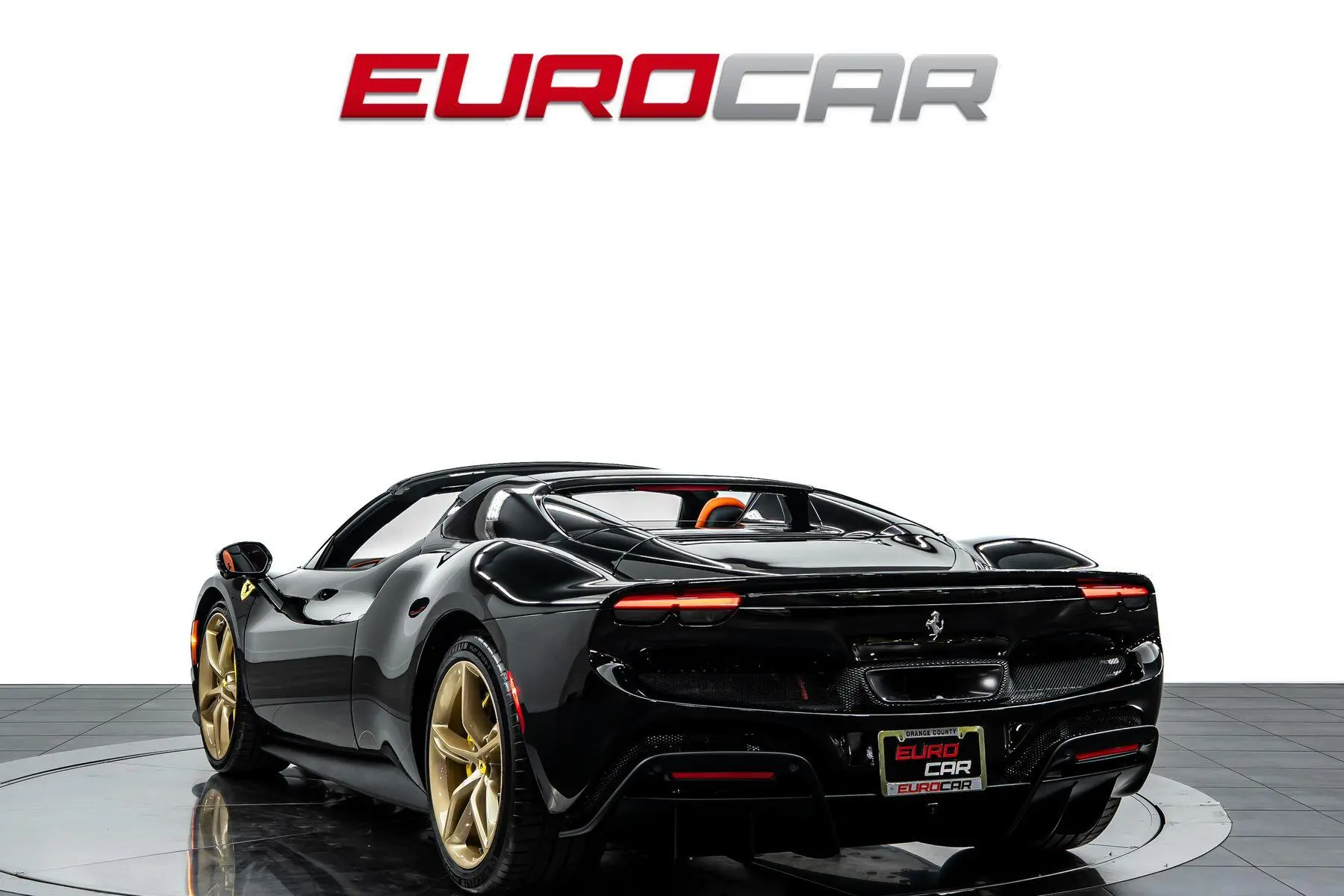 2025 Ferrari 296 GTS photo 4