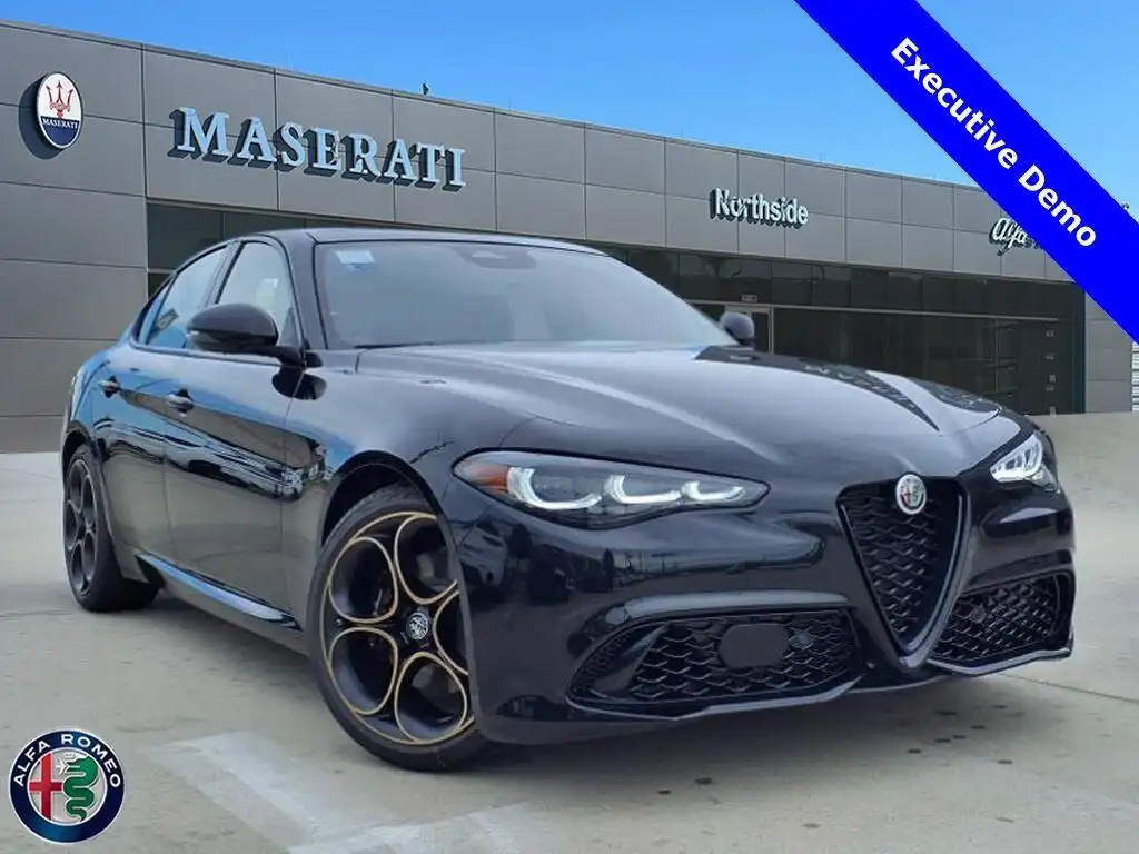 2025 Alfa Romeo Giulia Intensa RWD's photo