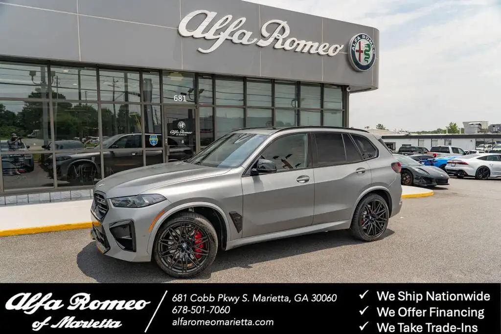 2025 BMW X5 M Competition's photo