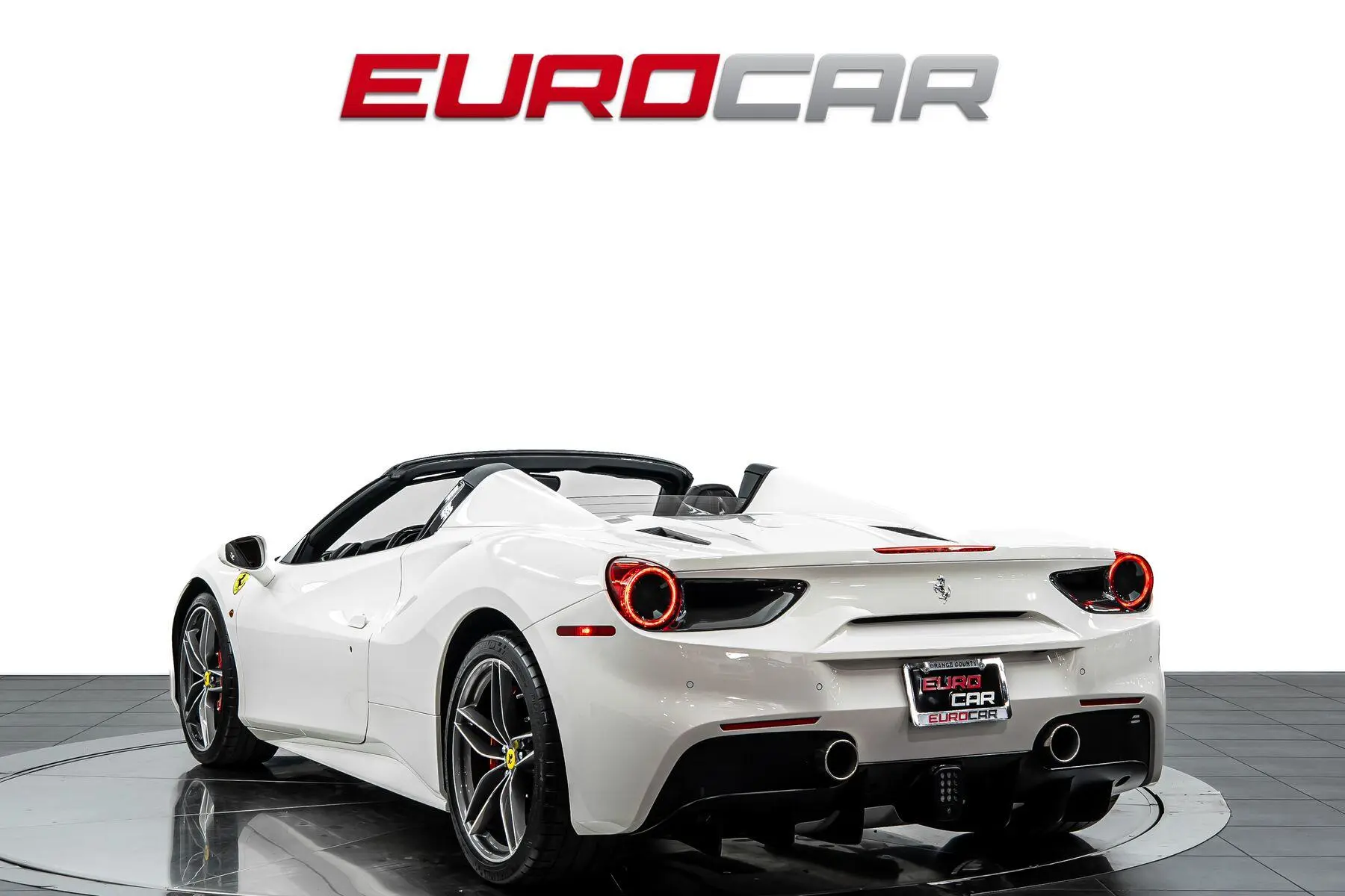 2019 Ferrari 488 Base photo 4