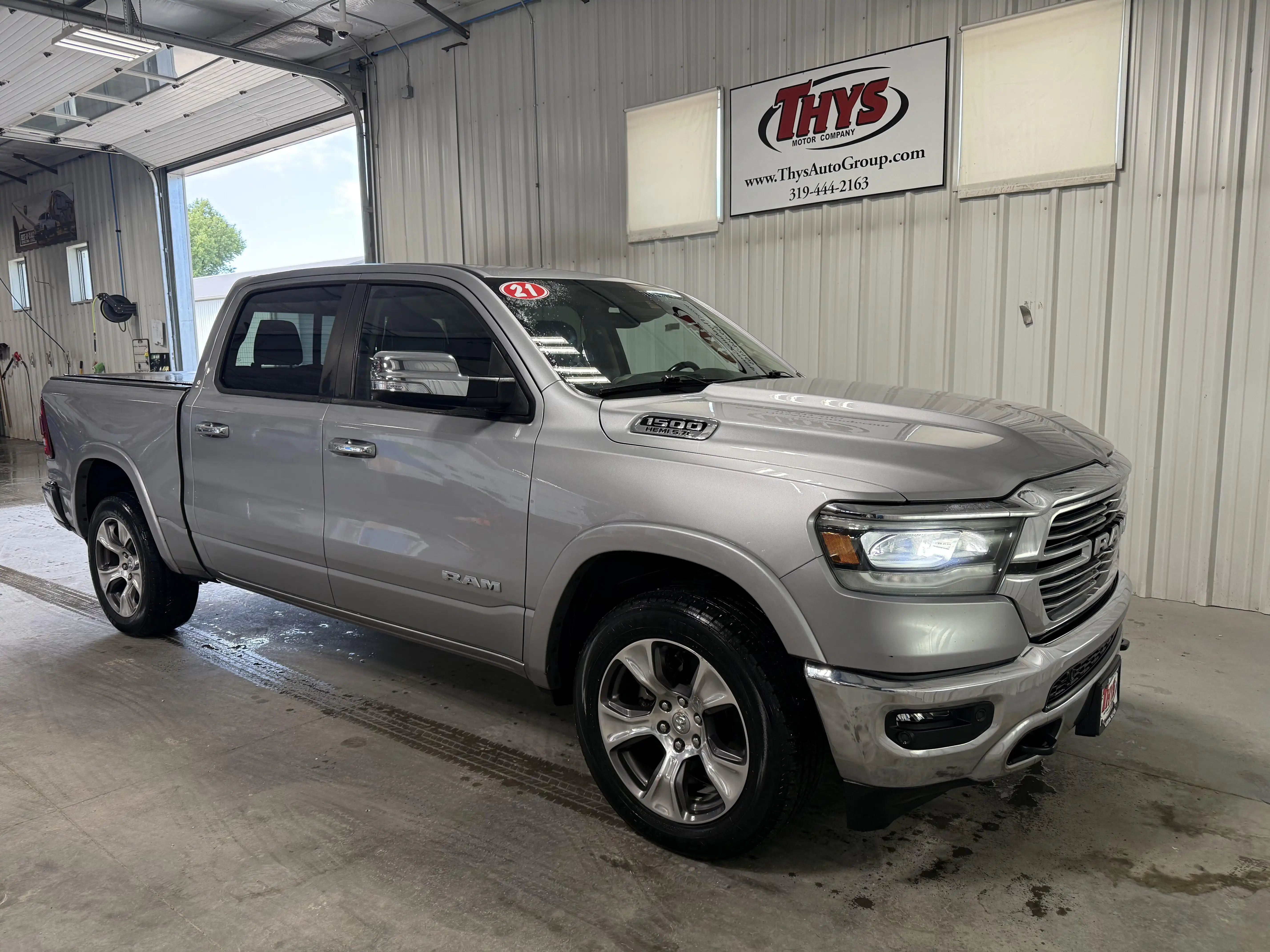 2021 RAM 1500 Laramie 4x4 Crew Cab 5'7's photo