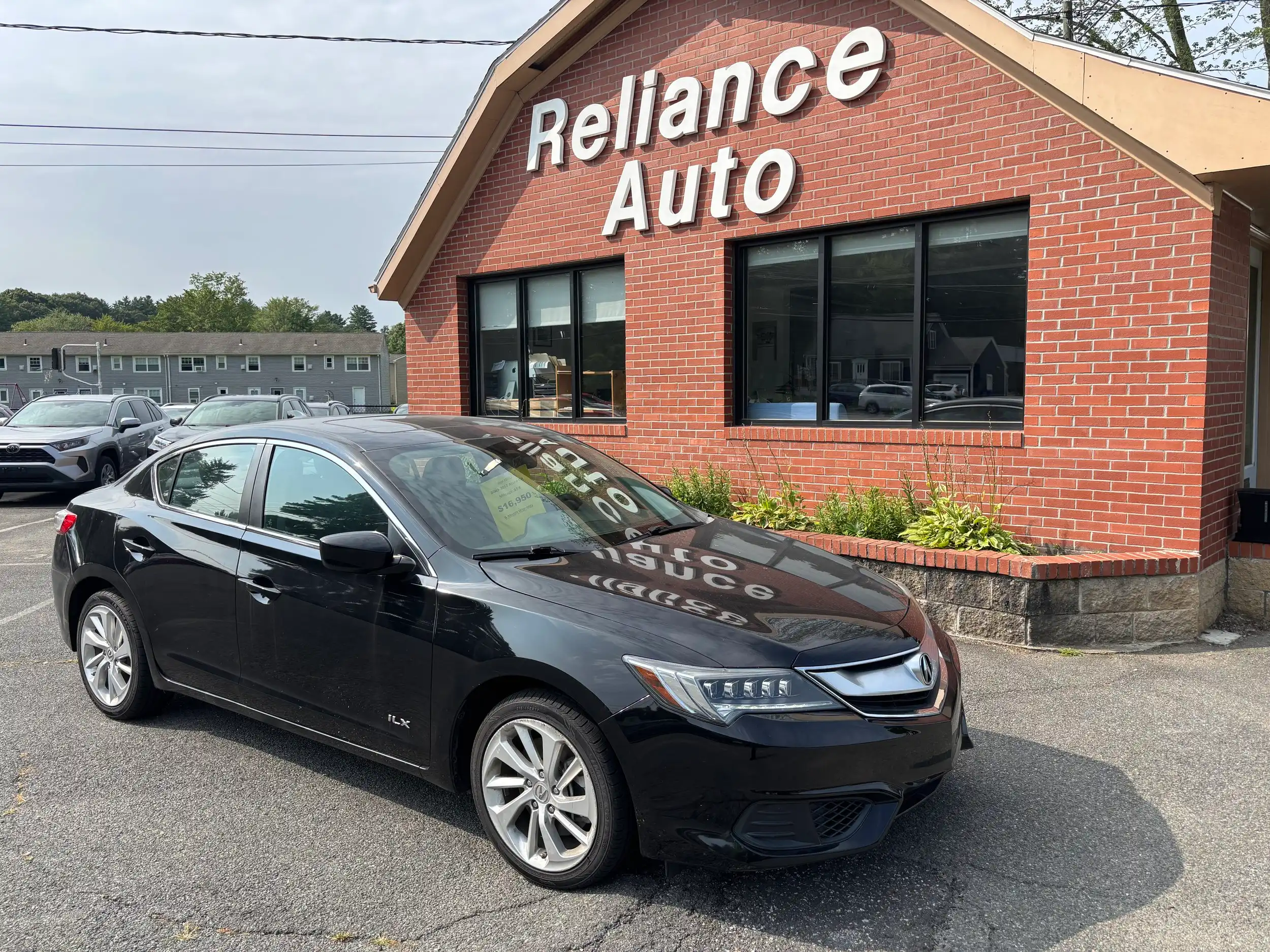 2017 Acura ILX Premium's photo