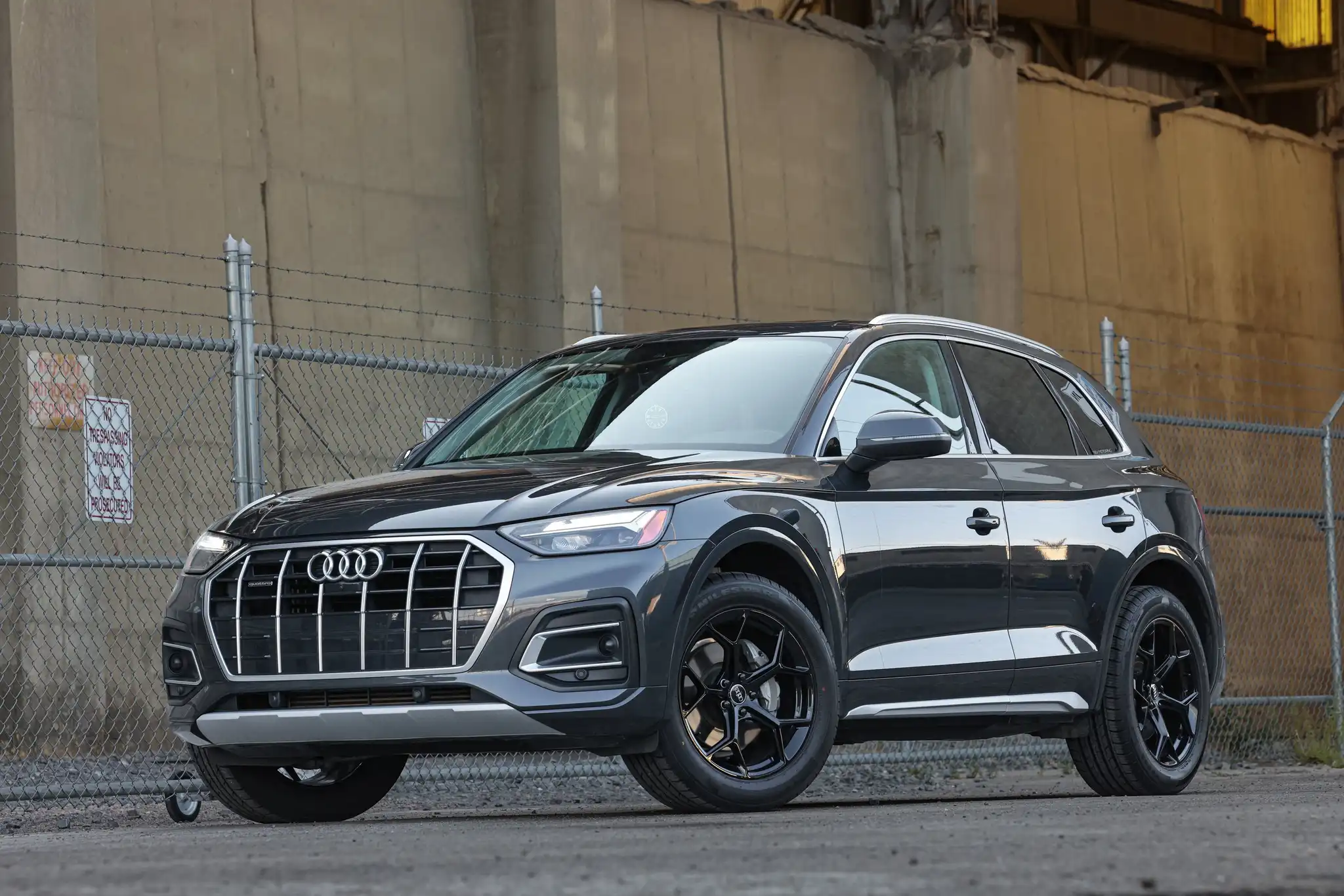 2023 Audi Q5 40 Premium Plus's photo