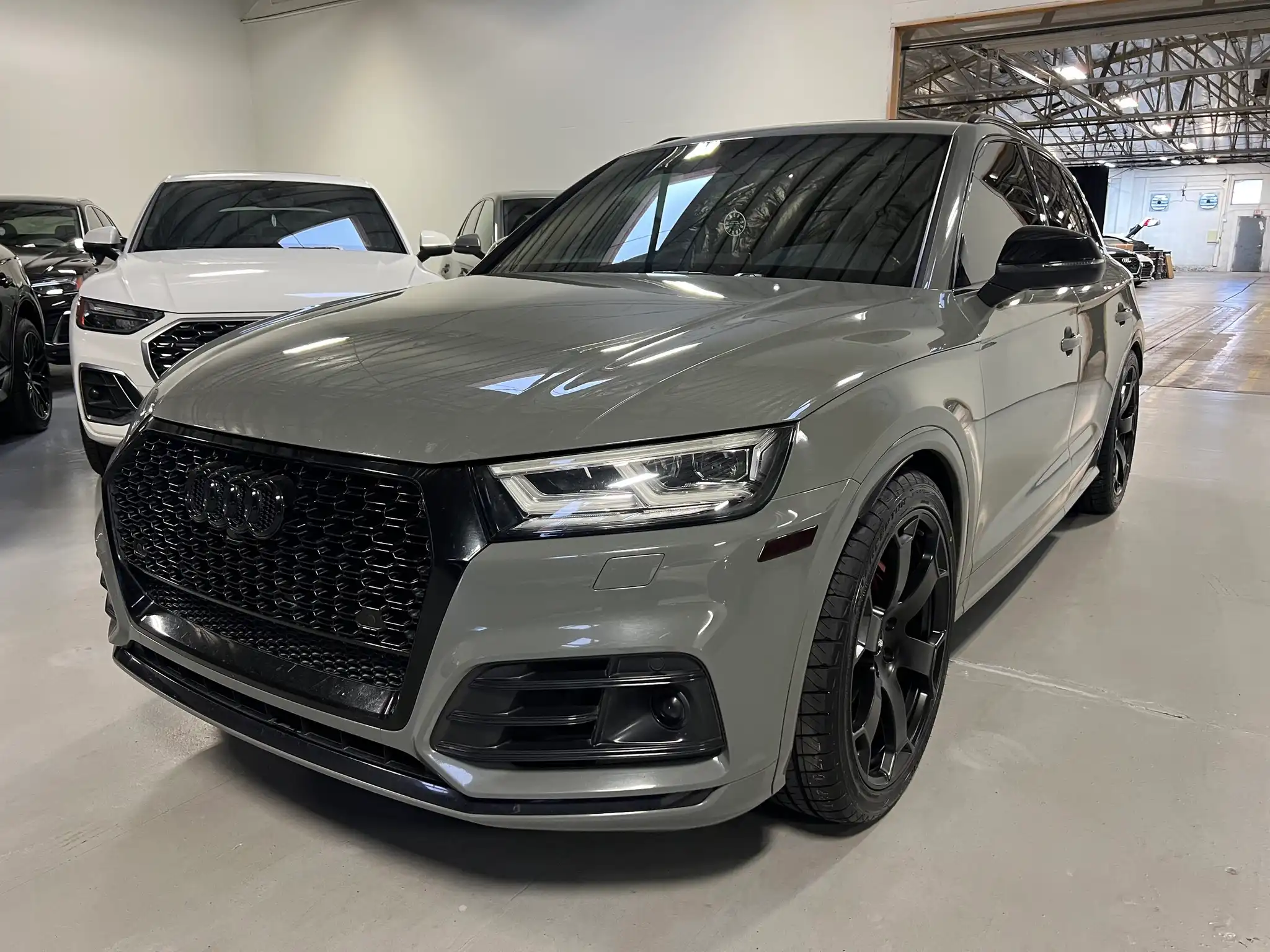 2020 Audi SQ5 3.0 quattro Tiptronic Premium Plus's photo