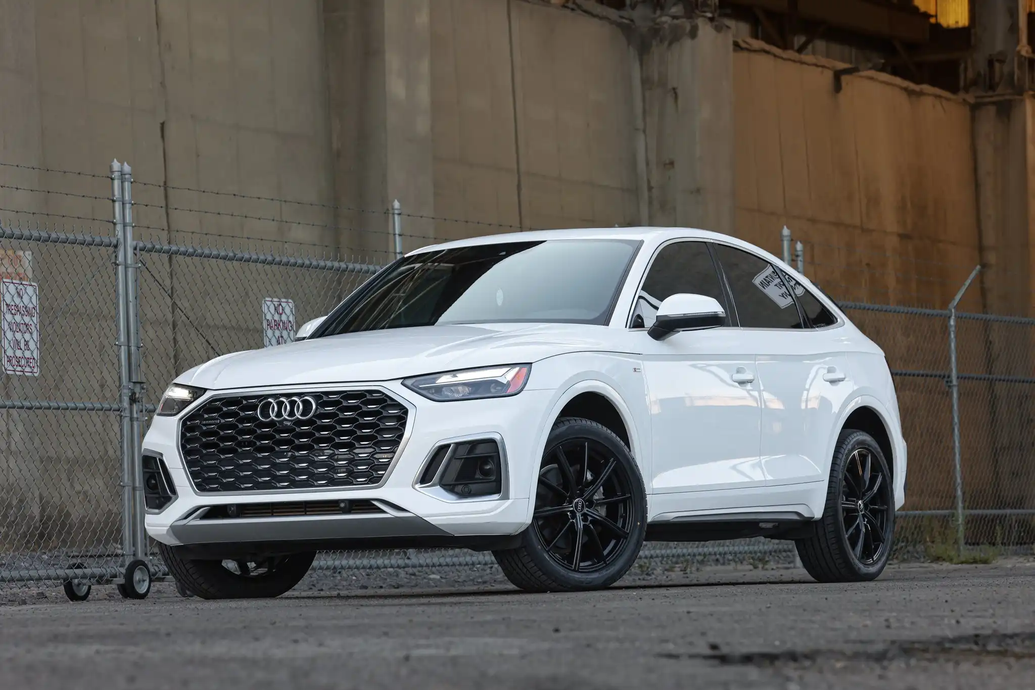 2023 Audi Q5 Sportback 45 Premium's photo
