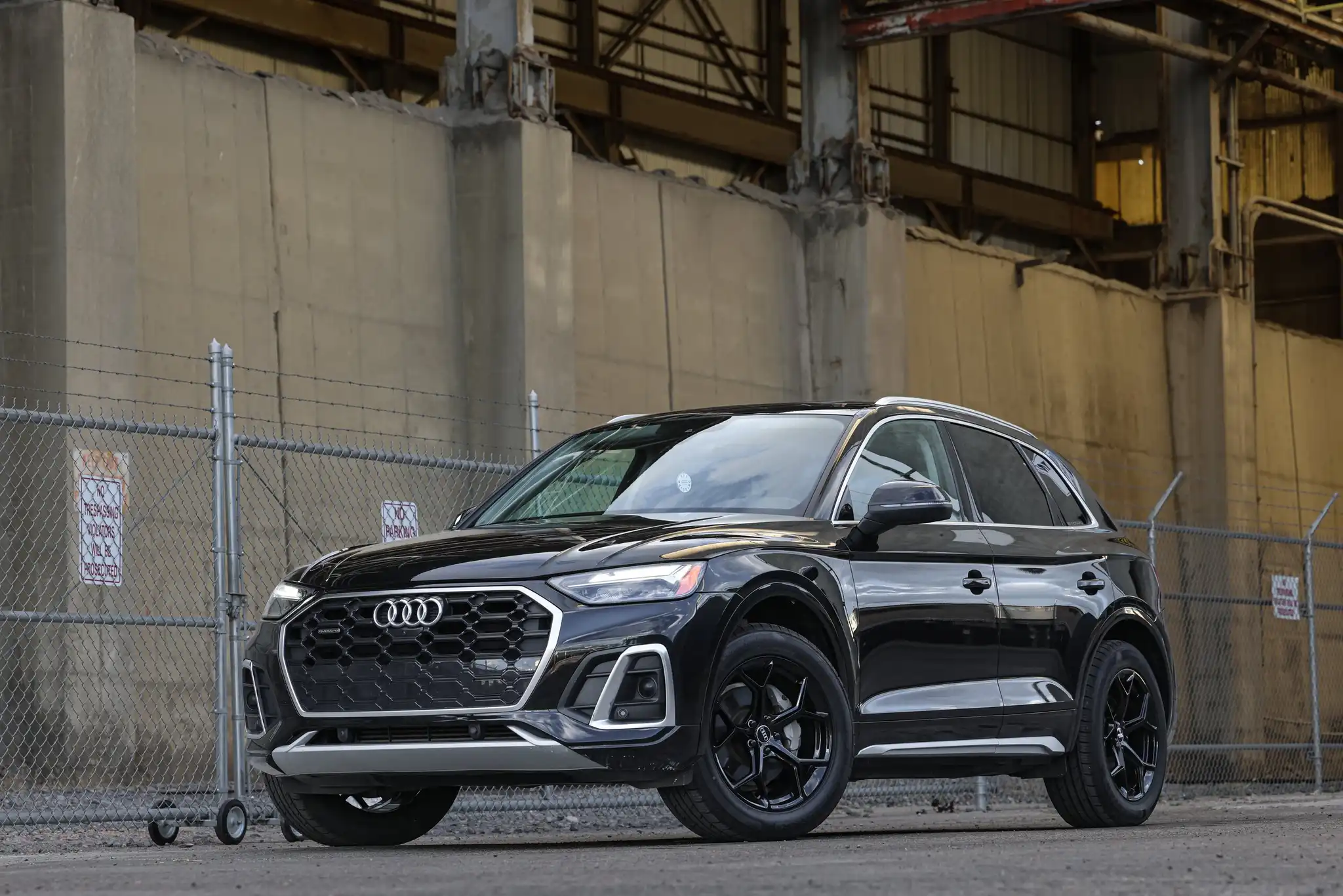 2023 Audi Q5 45 Premium Plus's photo