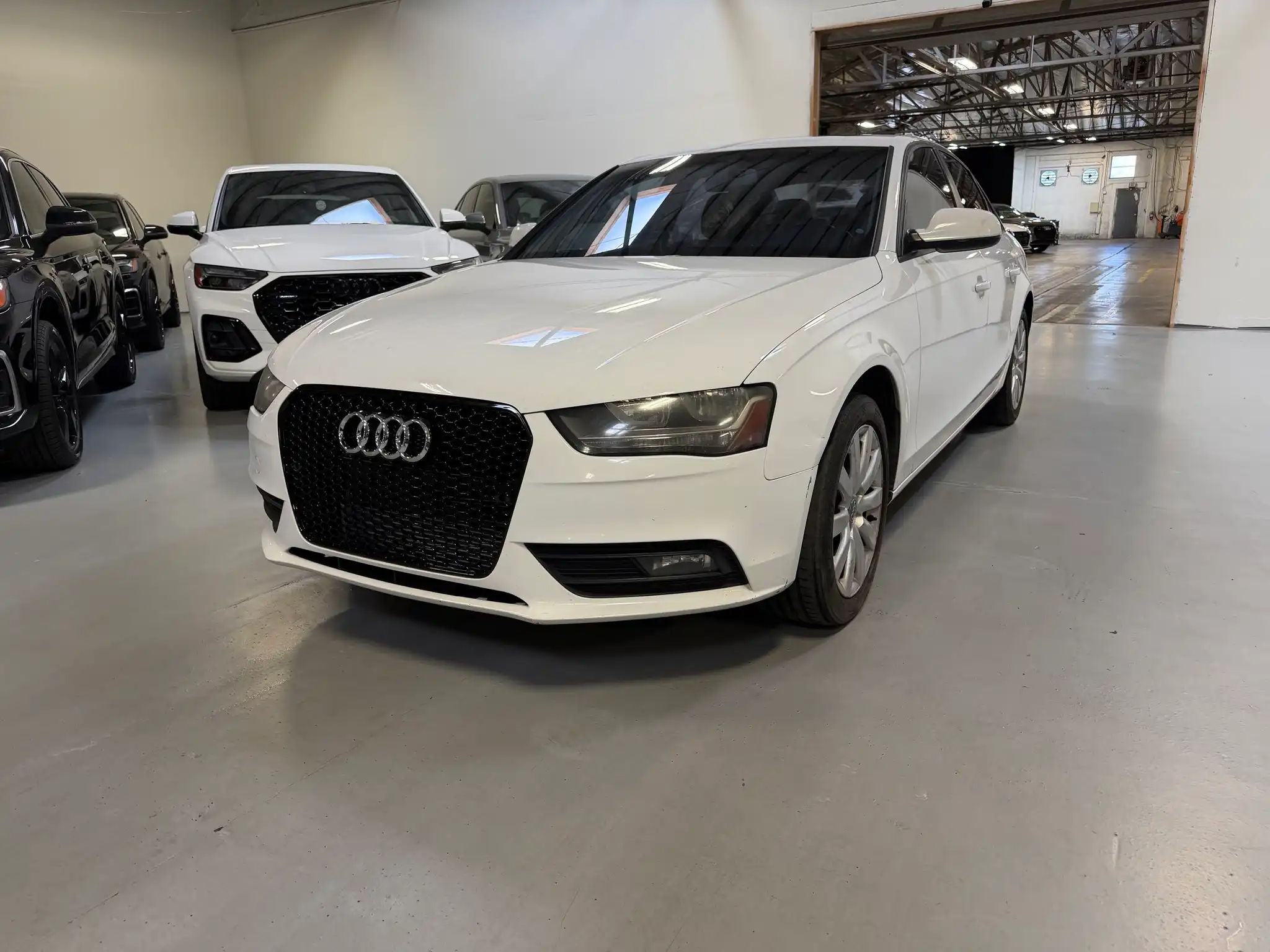 2014 Audi A4 2.0T Premium quattro Tiptronic's photo