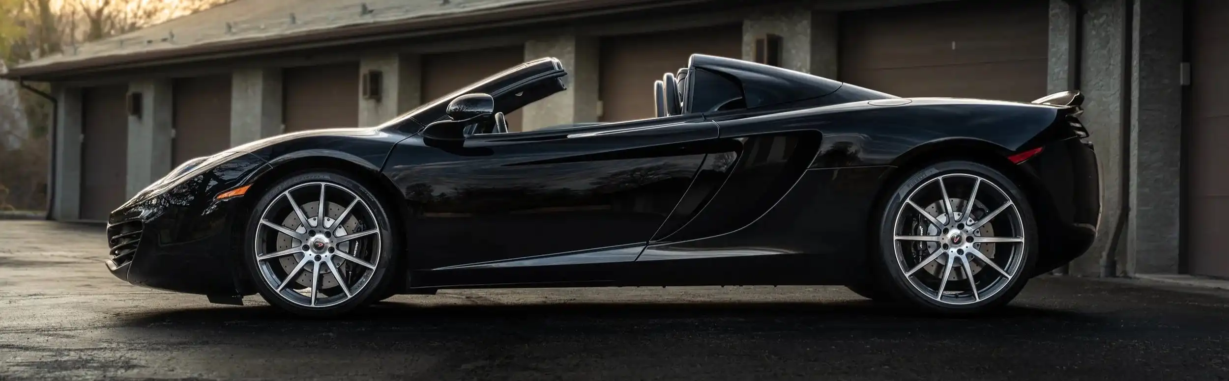 2013 McLaren MP4-12C Spider's photo