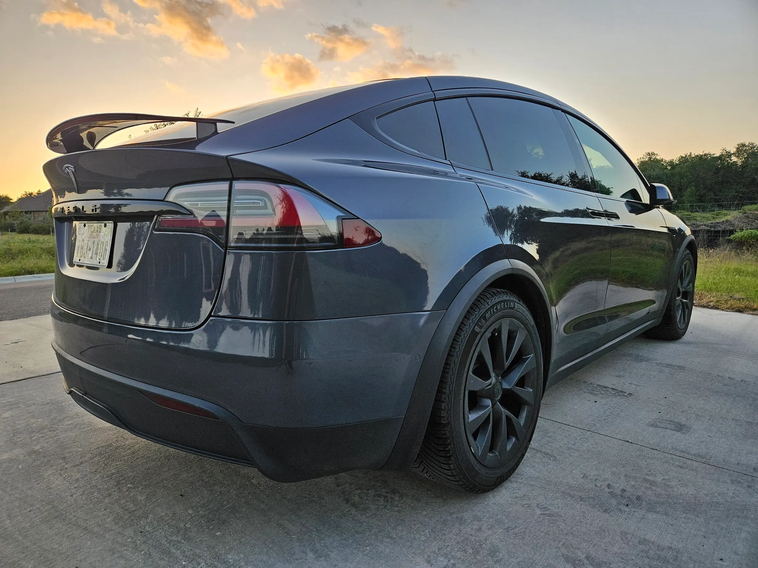 2021 Tesla Model X Performance photo 3