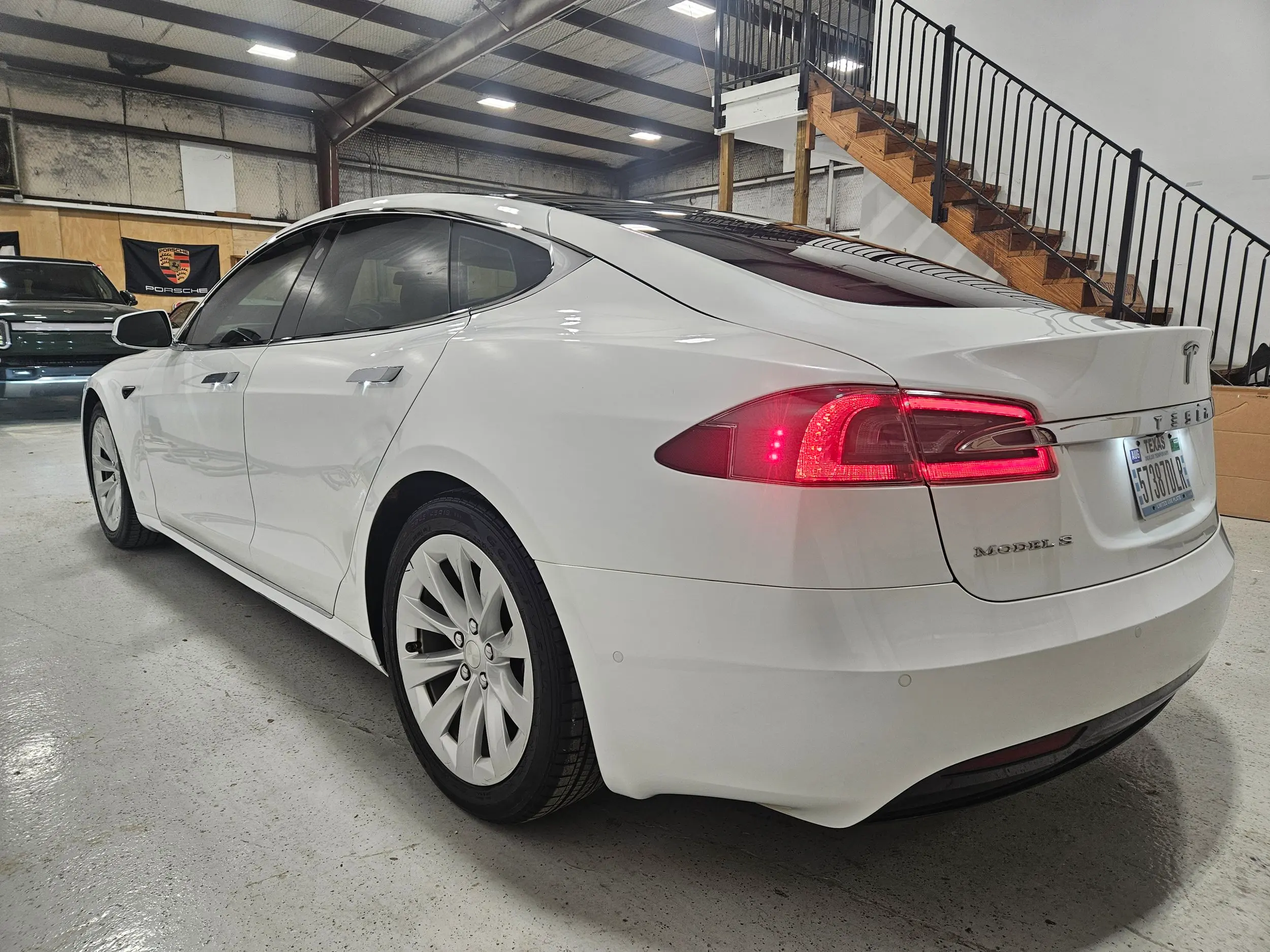 2017 Tesla Model S 100D photo 4