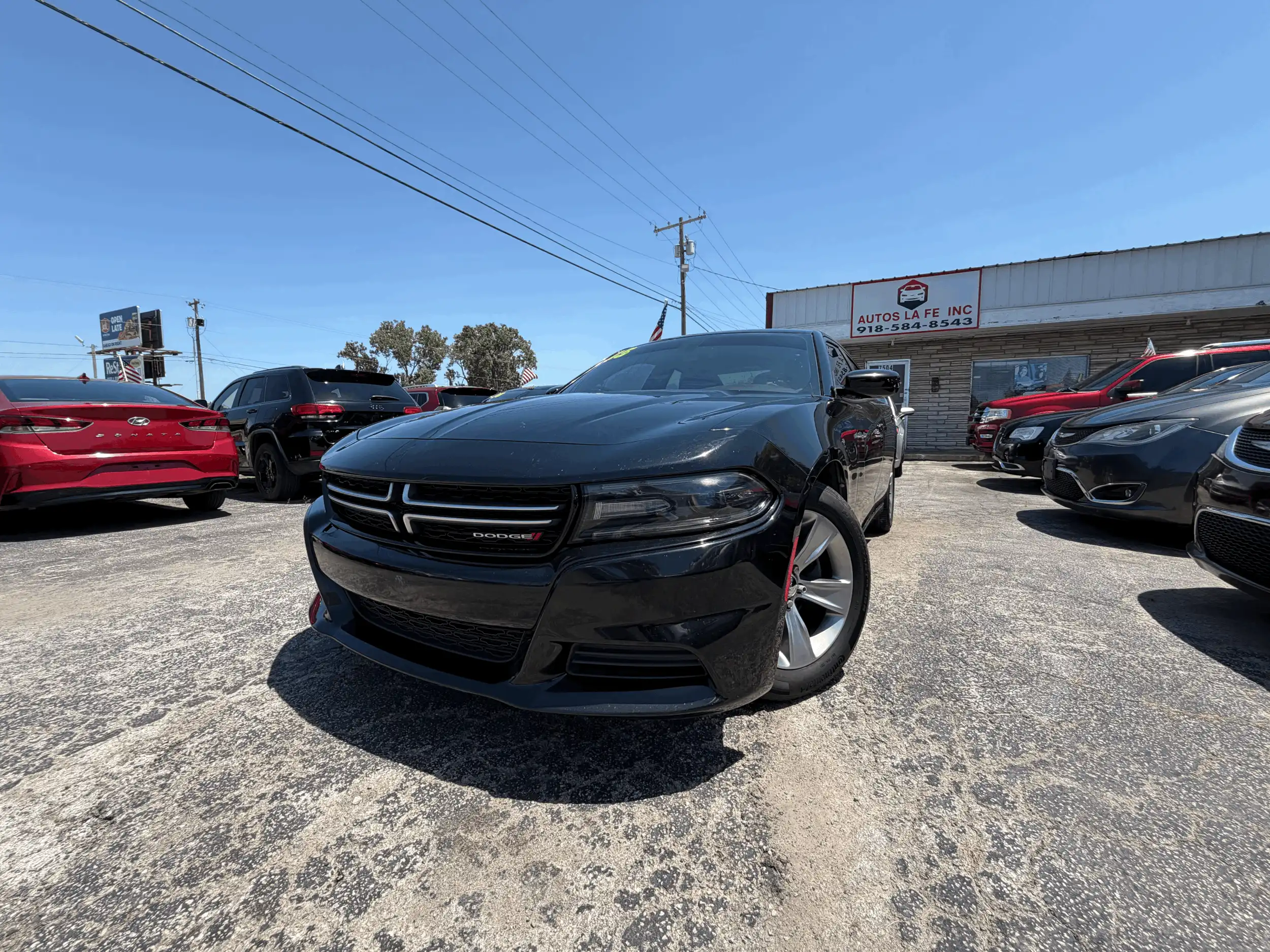 2015 Dodge Charger SE's photo