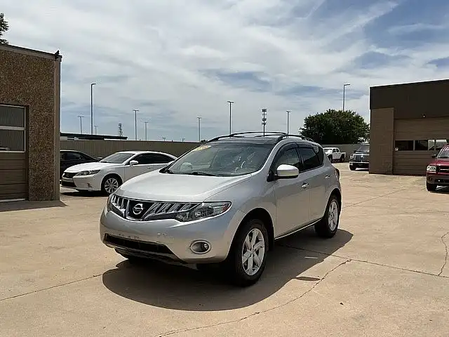 2010 Nissan Murano S AWD's photo