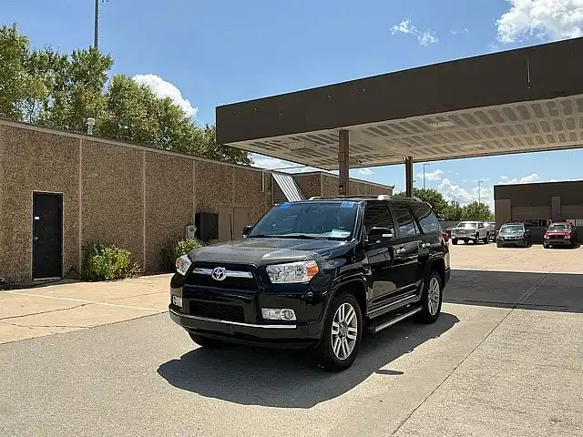 2013 Toyota 4Runner Limited 4x4 V6's photo