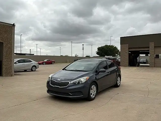 2016 Kia Forte LX Auto's photo
