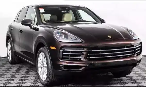 2021 Porsche Cayenne Base's photo