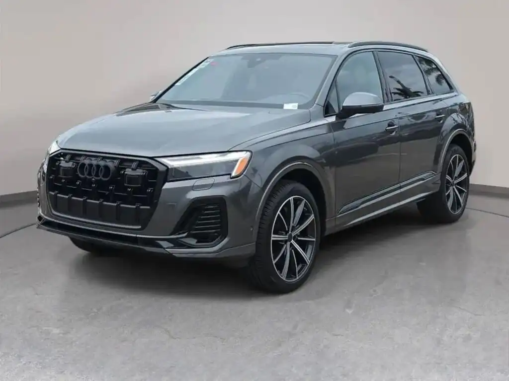 2026 Audi Q7 45 Premium Plus quattro Tiptronic's photo