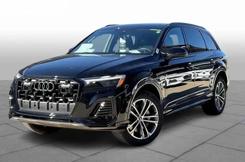 2026 Audi Q7 45 Premium quattro Tiptronic's photo