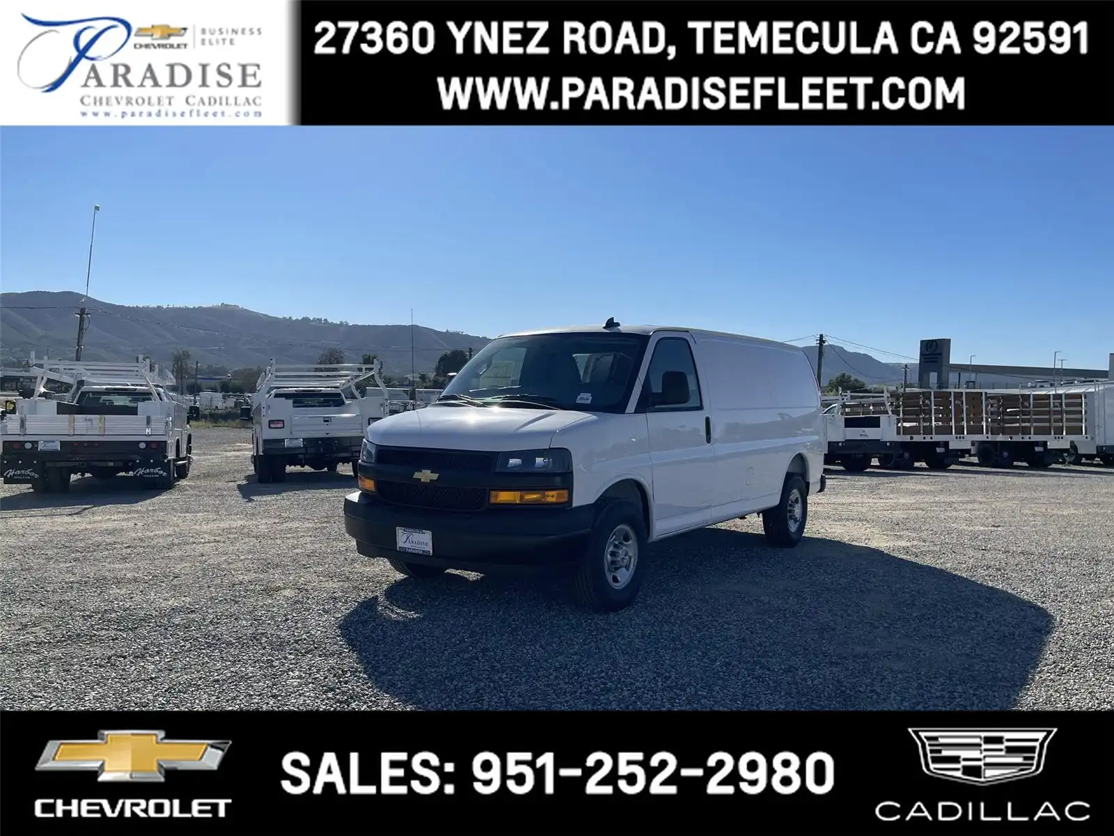 2026 Chevrolet Express 2500 Work Van HD's photo