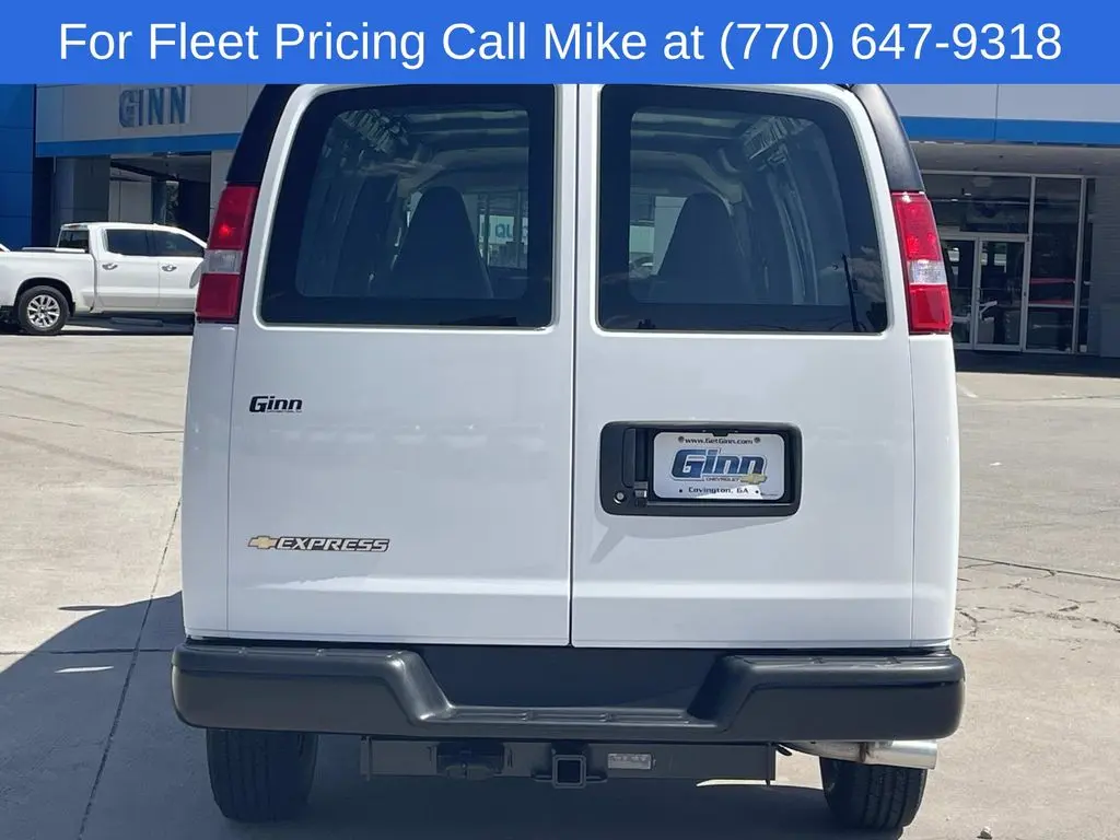 2026 Chevrolet Express Work Van 3500 Extended photo 4
