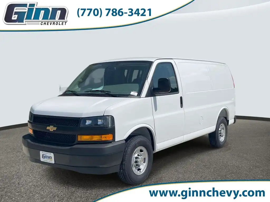 2026 Chevrolet Express Work Van HD 2500's photo