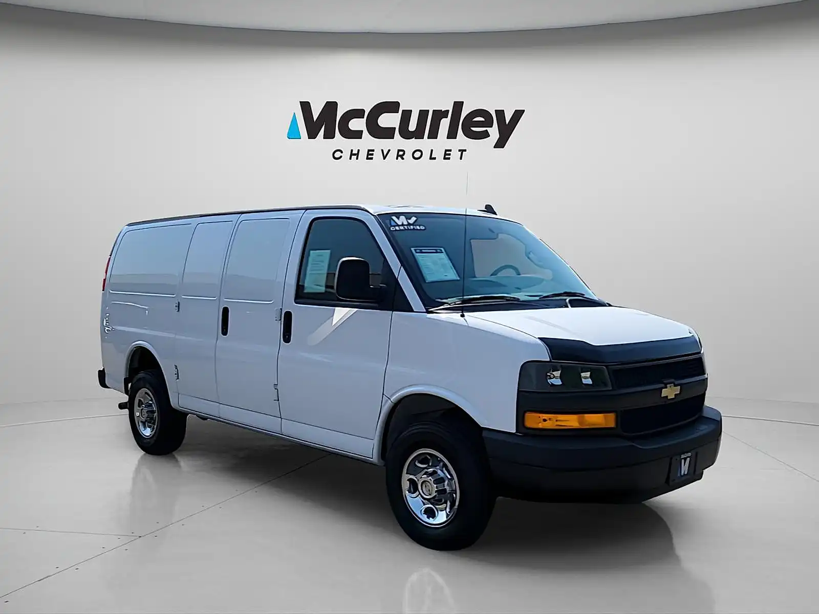 2023 Chevrolet Express 3500 1WT SWB's photo