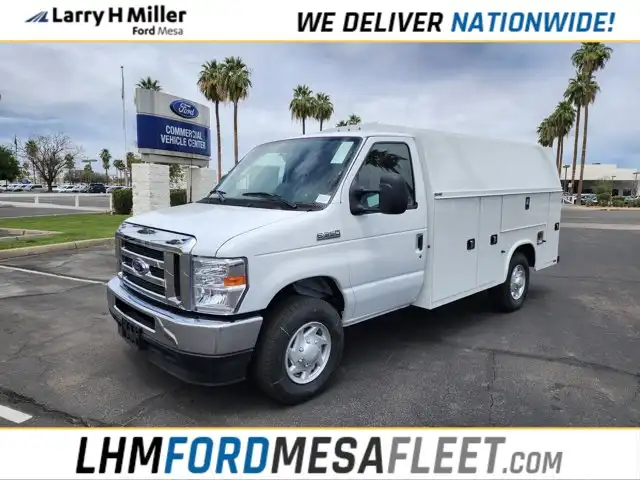 2025 Ford E-Series SRW E-350 Super Duty 138 in WB's photo