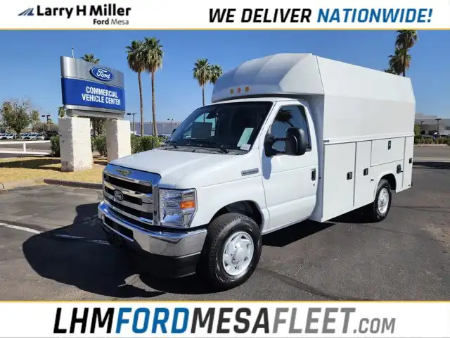 2026 Ford E-Series SRW E-350 Super Duty 138 in WB's photo