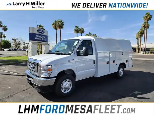 2025 Ford E-Series SRW E-350 Super Duty 138 in WB's photo